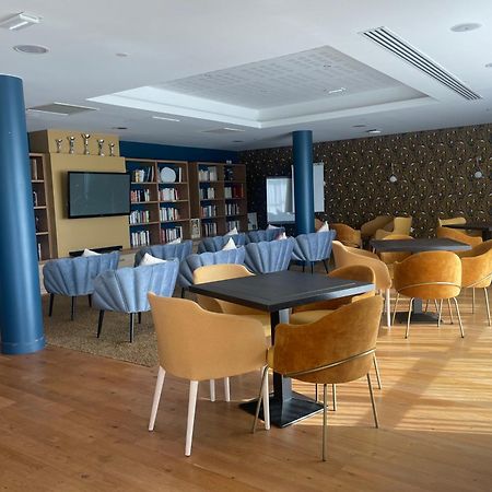 Domitys Le Galion D'Or Aparthotel Royan Buitenkant foto
